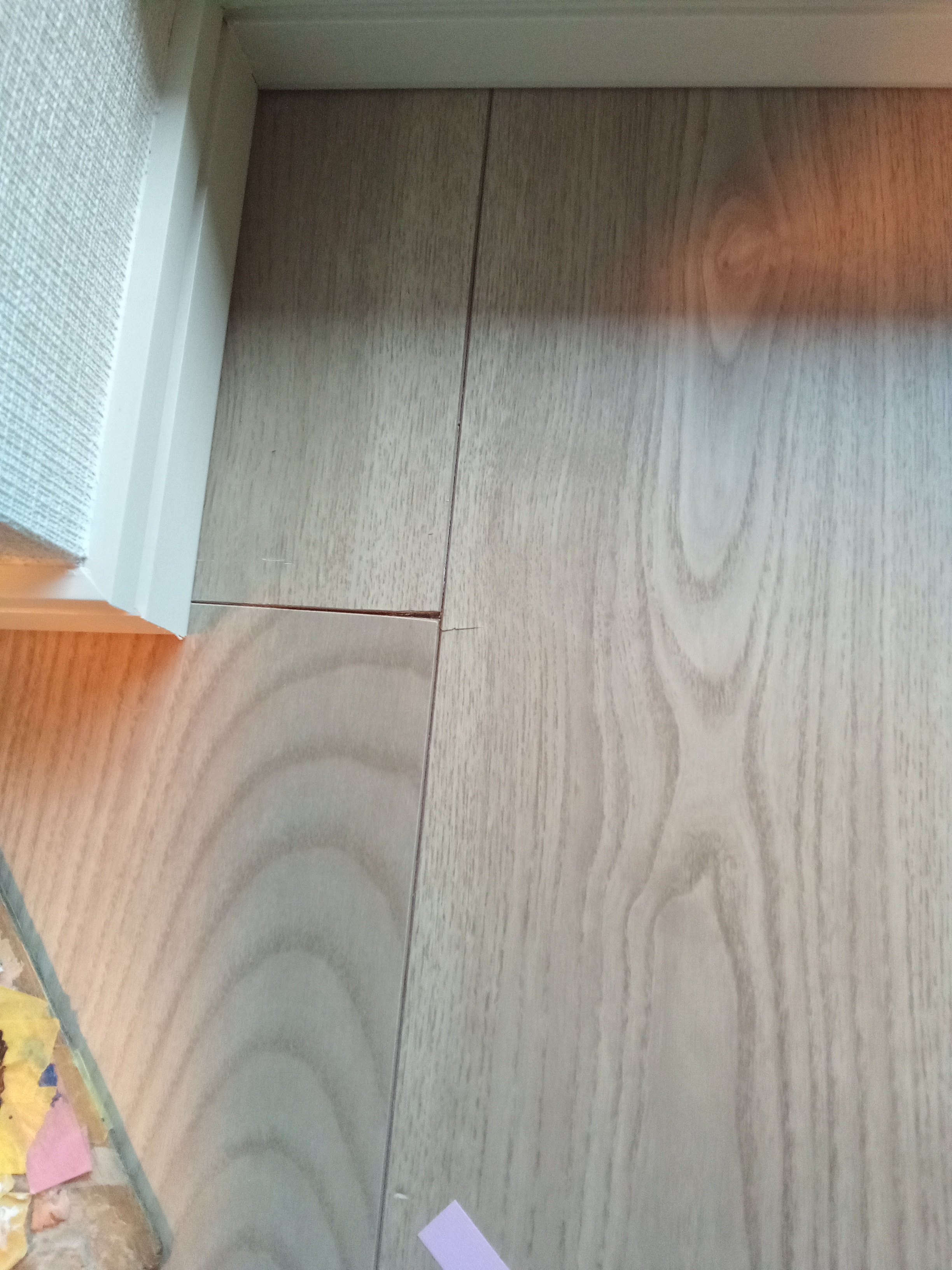 床のめくれ補修ならプロにお任せ！